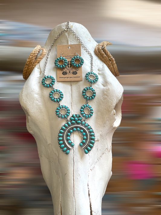 The Madisonville Turquoise Necklace and Earring Set