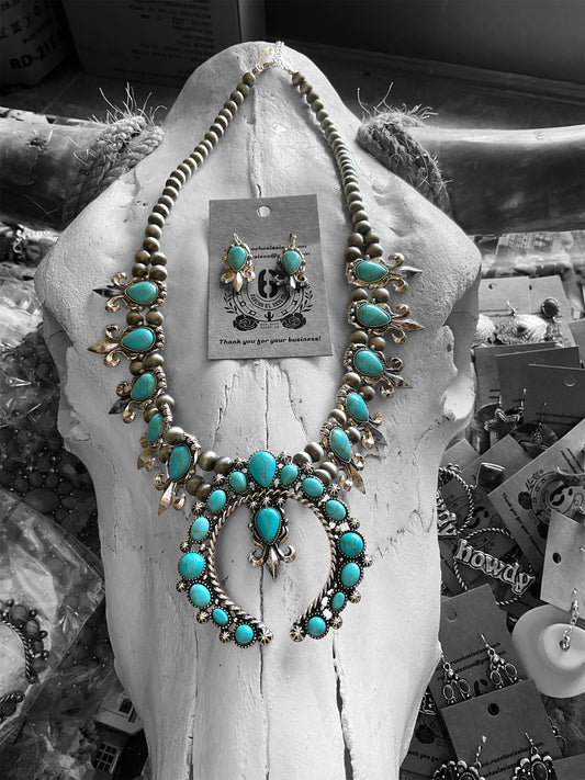 The Bonnabel Turquoise and Silver Pearl Necklace Set