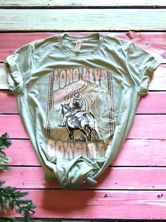 The “Long Live Cowgirls” Graphic Tee