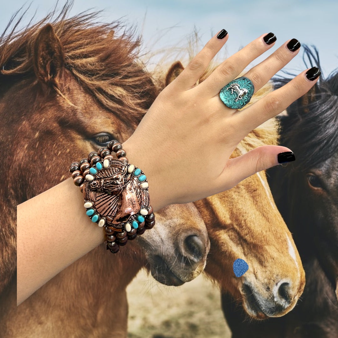 Metal Horse Western Trophy Buckle Chunky Beaded Bracelet